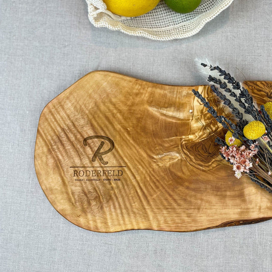 Personalisiertes Schneidebrett aus Olivenholz - Familie