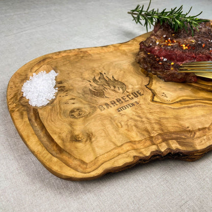 Personalisiertes Schneidebrett aus Olivenholz - Barbecue - Naturbedacht kaufen